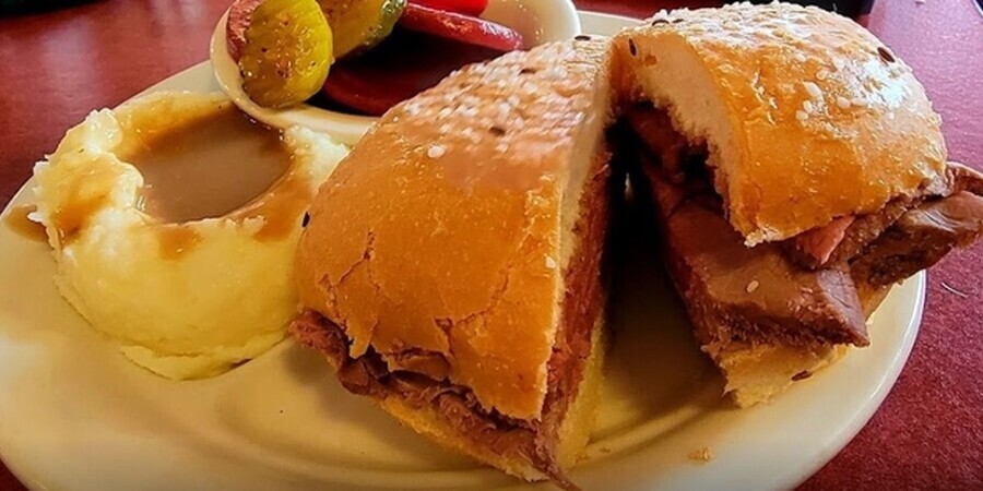 What is Beef on Weck?