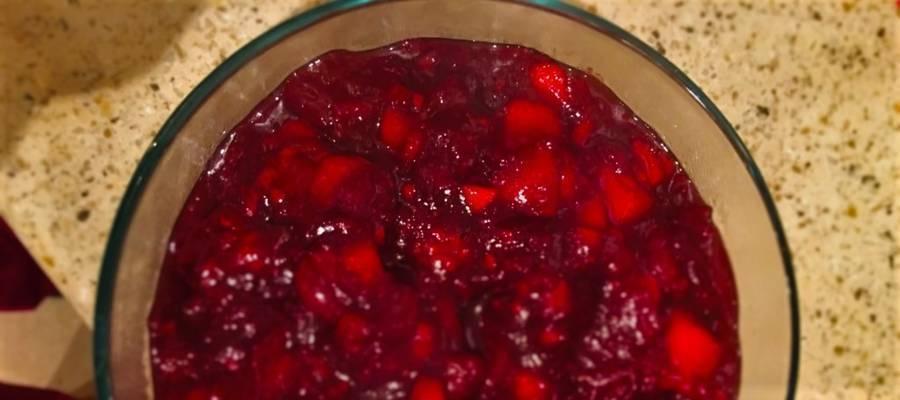 Homemade Cranberry Sauce Recipe