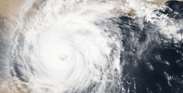 Jersey Shore Towns Ban Swimming as Hurricane Erin Nears