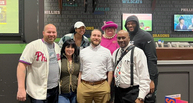 Dave and Busters Family Friendly Sports Bar 