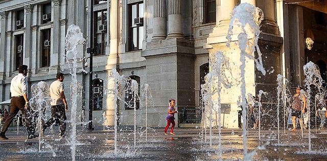 Dilworth Plaza Prepares for Spring 