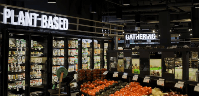 GIANT Heirloom Market Opens in Graduate Hospital