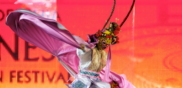 Philadelphia Chinese Lantern Festival Returns to Franklin Square