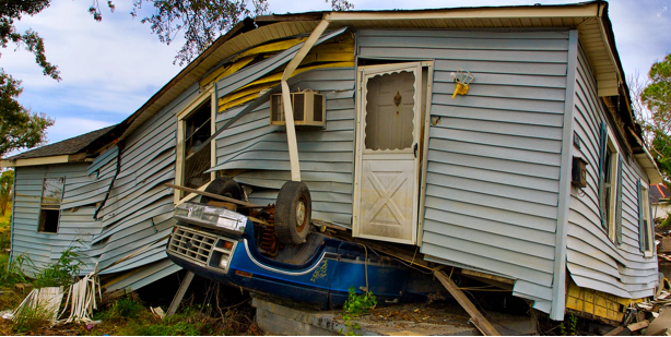 Benefits of Hiring a Public Insurance Claim Adjuster
