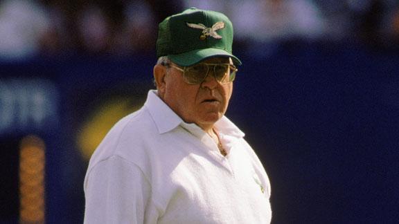 Eagles Coach Buddy Ryan Dies at Age of 82