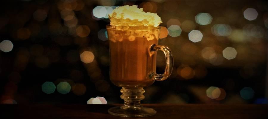 Philadelphia's newest beer garden just got even better. SkyGarten the 51st floor celestial biergarten, is launching a Hot Chocolate Bar Wednesday, November 23rd just in time for the chilly holiday season.