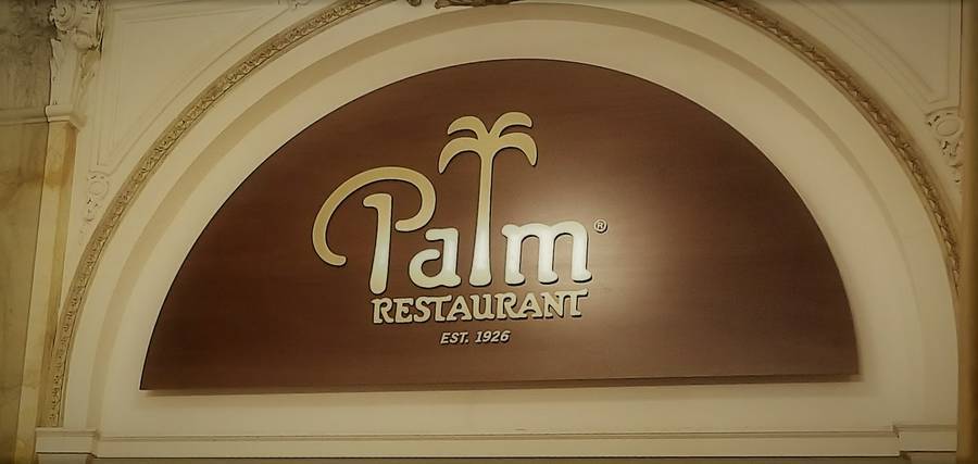 The Palm In The Heart of Philadelphia's Theater District
