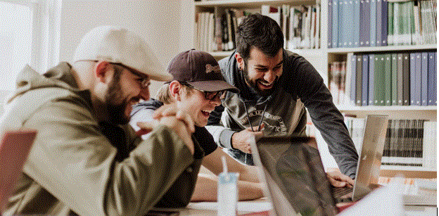  Diving into Alternatives & Sister Sites