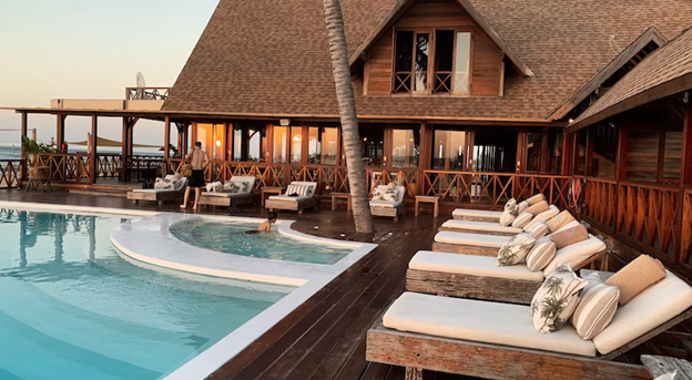 4 New Tech Trends That Improve Guest Experience in Hotels