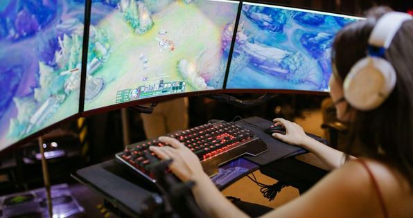 How to Join the Canadian Gaming Scene & Become Successful