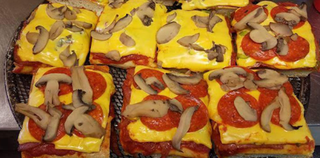 What is Altoona Style Pizza in PA?