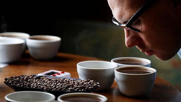 Coffee Cupping Guide: How Professionals Taste Coffee