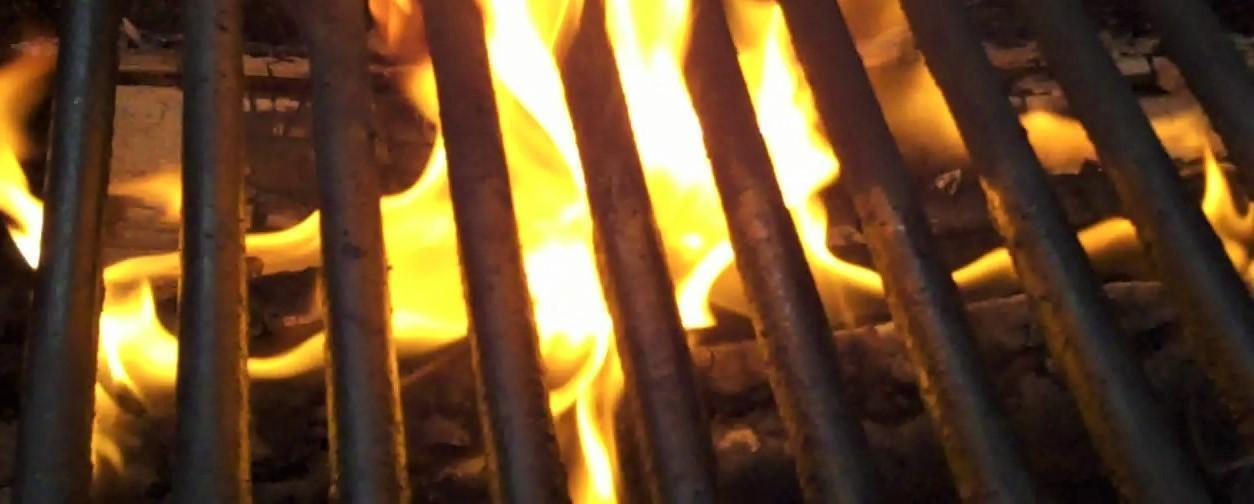 BBQ 101: Grill Cleaning Tips