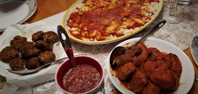 What is Sunday Gravy