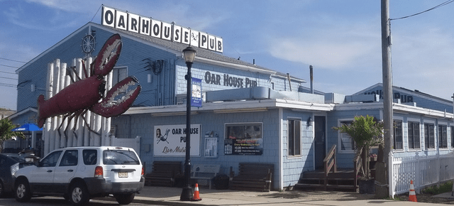 Oar House Pub - Sea Isle City, NJ
