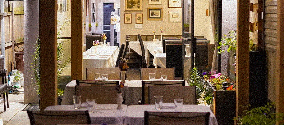 Fishtown’s Newest Outdoor Dinning and Patio at The Elwood