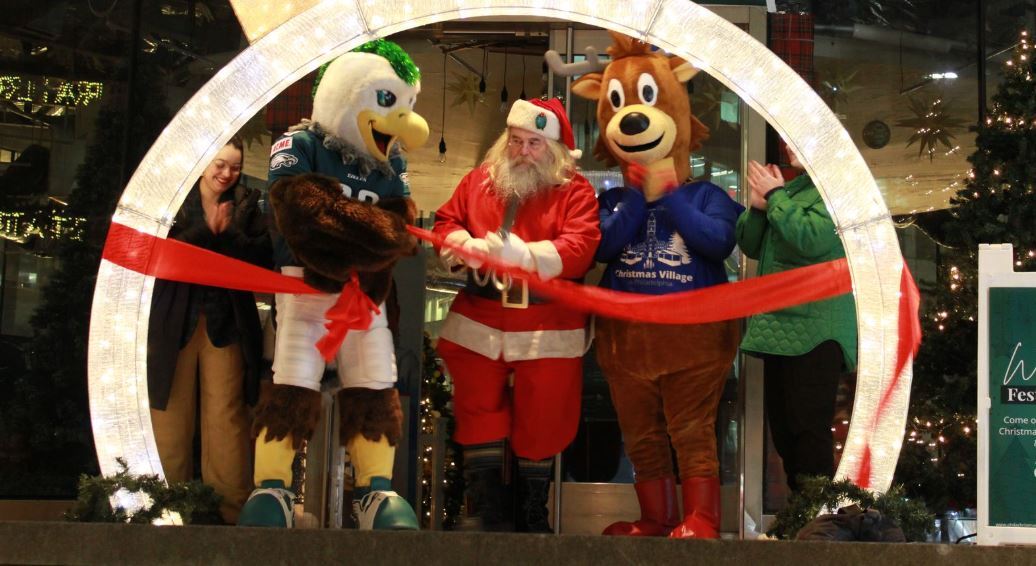 10 Can't-Miss Tree Lighting Events