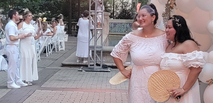 Dîner en Blanc Returns in Philly at Rittenhouse Square