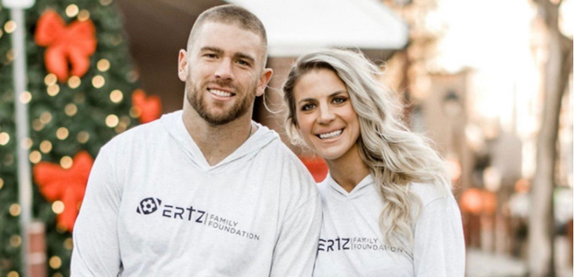 Zach and Julie Ertz will Provide 2,500 Meals