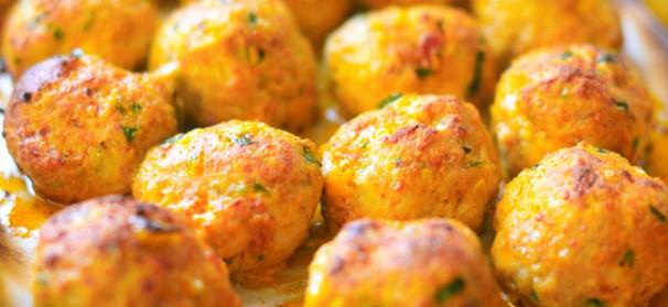 Recipe 101: Baked Chicken Meatballs - ﻿ This simple to make recipie can be used at your next party or event as an appetizer or used to fill sliders. These Chicken Baked Meatballs are easy to make and will leave your guest talking and wanting more.