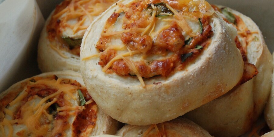 Savory Pizza Scrolls Recipe