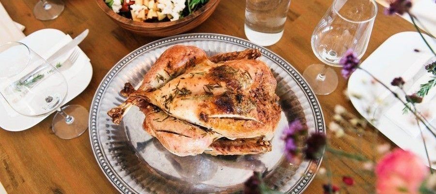  Skip the mess and the work and let a restaurant do the cooking this Thanksgiving. Here are some restaurants that are mixing modern and traditional with special Thanksgiving dinners.