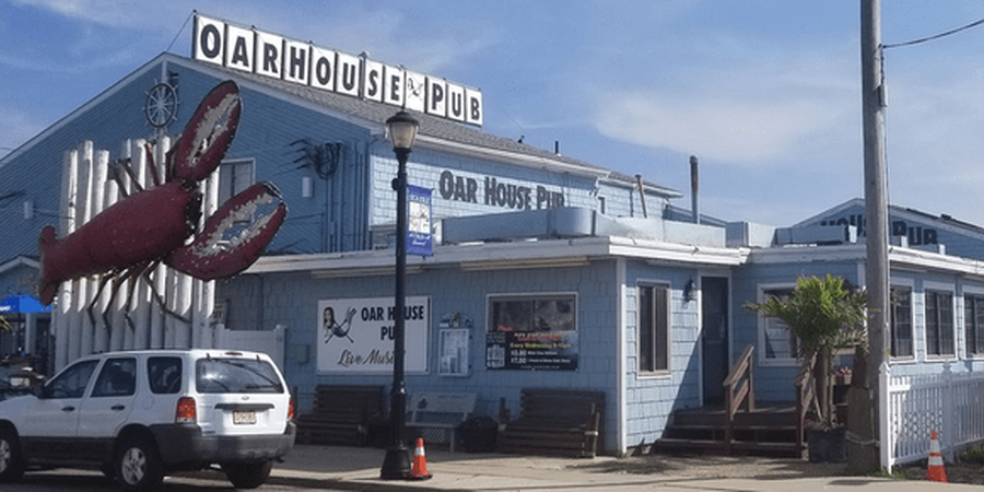 Oar House Pub - Sea Isle City, NJ