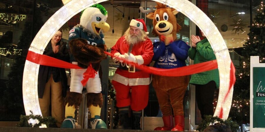 10 Can't-Miss Tree Lighting Events