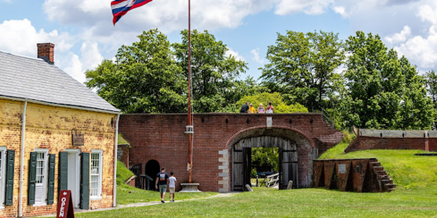 Visiting Fort Mifflin in Philadelphia