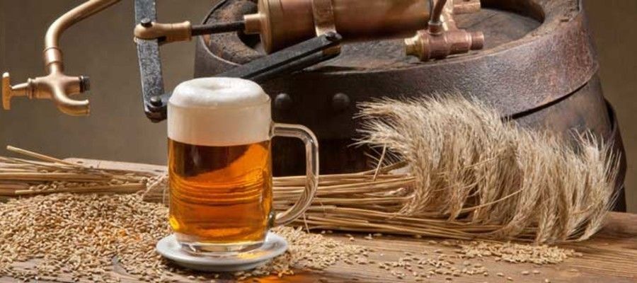 History of the Beer Steins, Glasses, and Kegs