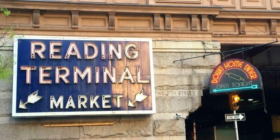 Visitors Guide to The Reading Terminal Market