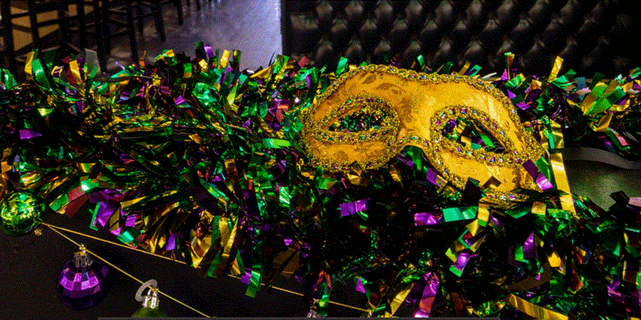 Where to Celebrate Mardi Gras in Philly: Craftsmen Row