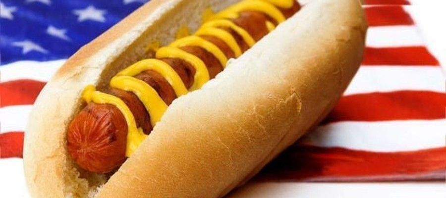 Find the best place for a hot dog in Philadelphia