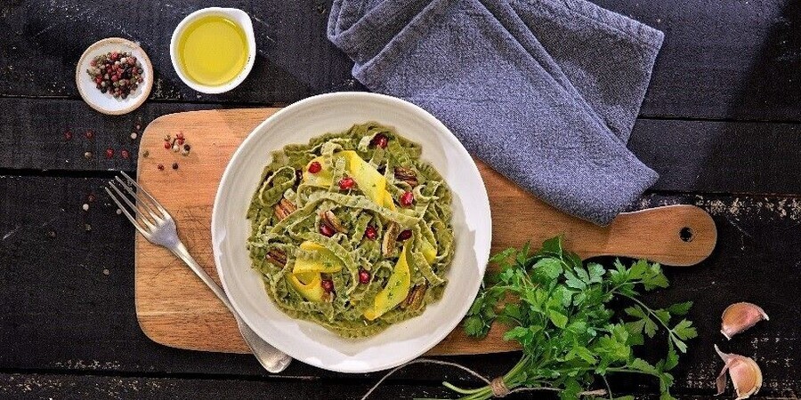 Organic Edamame and Mung Bean Fettuccine in a Light Pesto Sauce