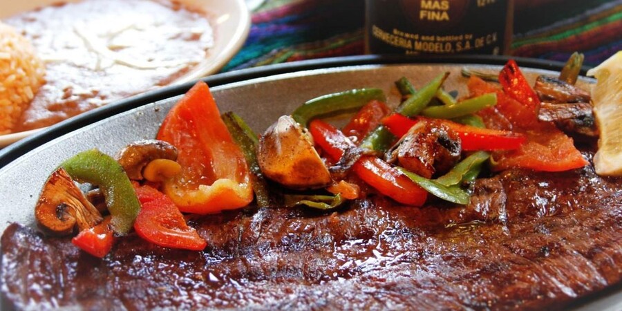 Photo: PhillyBite Magazine La Chinesca Philadelphia