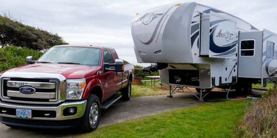 What is a Fifth Wheel Hitch?