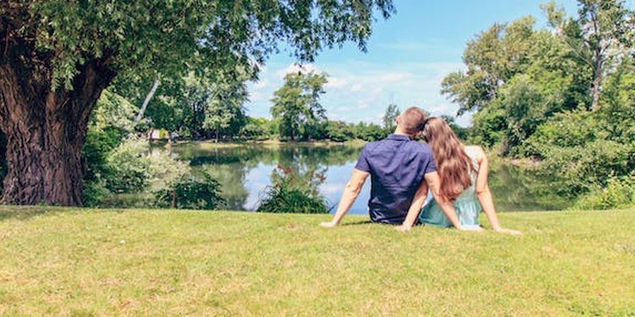 Picturesque Philly Places Perfect For Engagement Photos