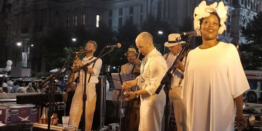 Who will Be Performing at Philadelphia's 10th Le Dîner en Blanc?