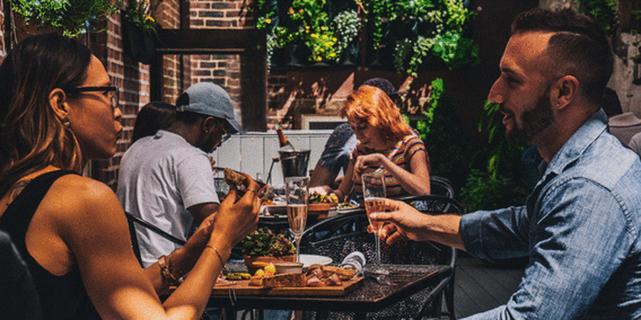 Top Best Outdoor Dining and Drinking Spots in Philly