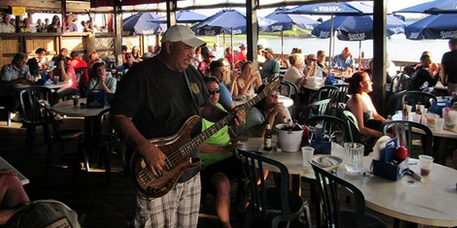 wharf wildwood's profile picture wharf_wildwood Start the weekend with lunch on the waterfront, cold drinks and live music all day!