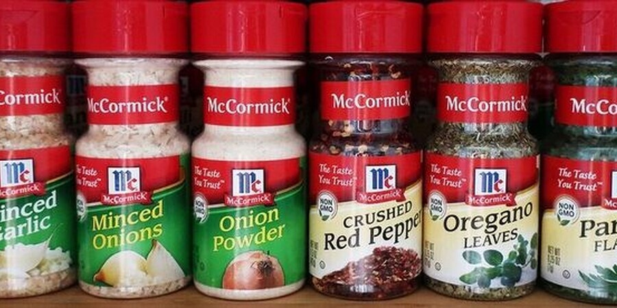 Five Tips to Organize Your Spice Rack