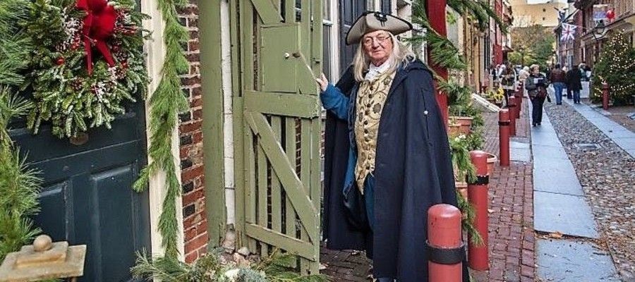 Philly's Historic District  - Christmas Celebrations