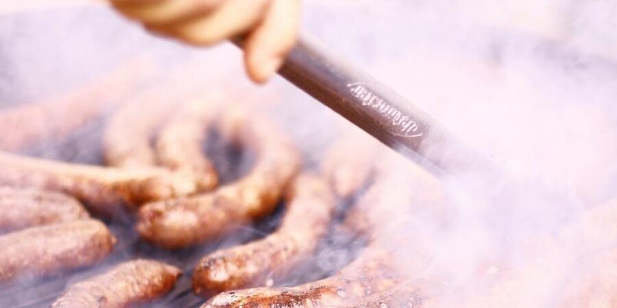 How to Barbecue The Perfect Grilled Sausages