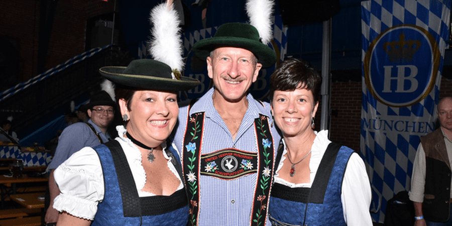 Brauhaus Schmitz Hosts the Region's Largest New Oktoberfest