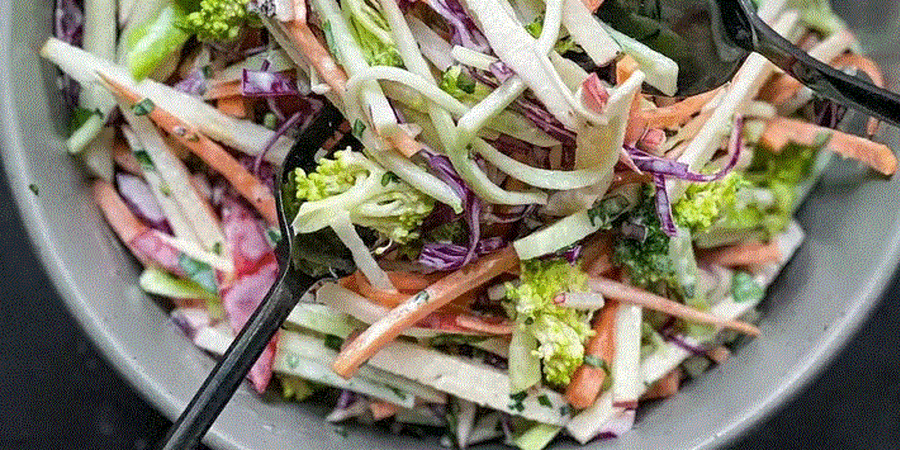 Benefits of A Vinegar-Based Coleslaw