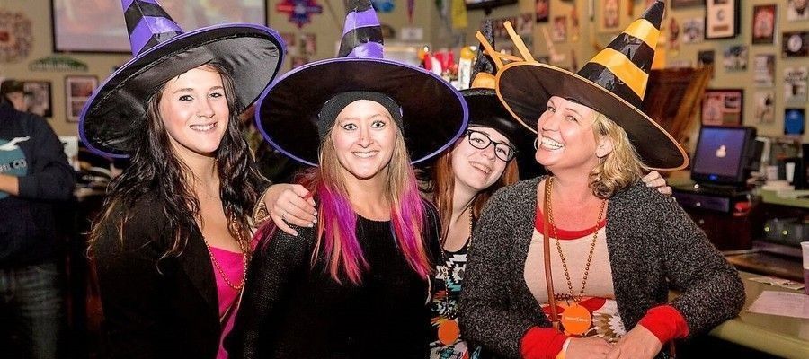 Annual East Passyunk Witch CRAFT Beer Crawl