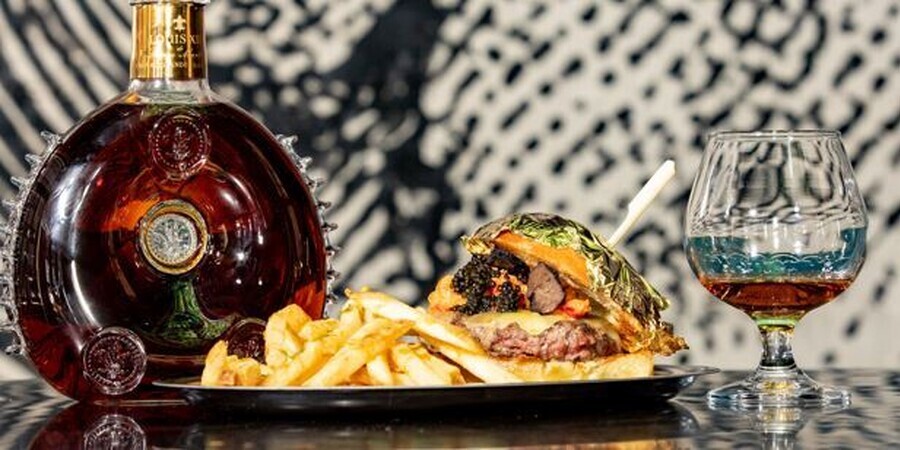  Philadelphia Bar Now Offers a $700 Burger