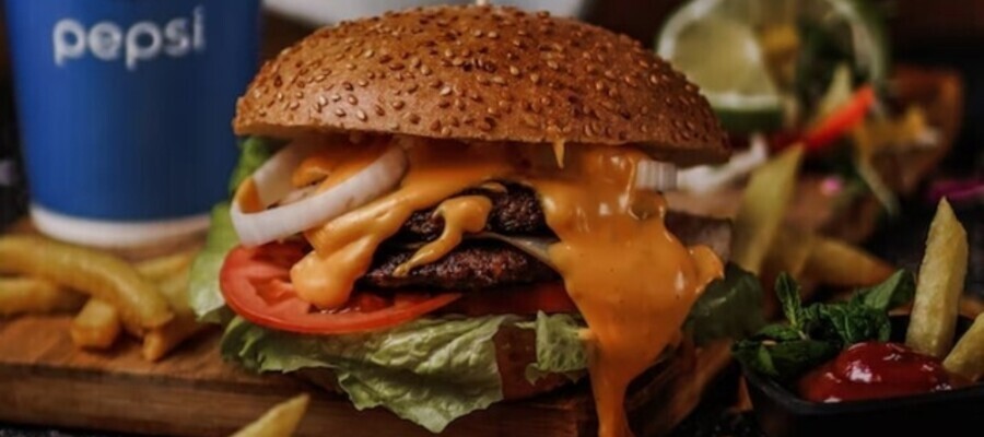 7 Best Must-Try Burger Bars in Philadelphia