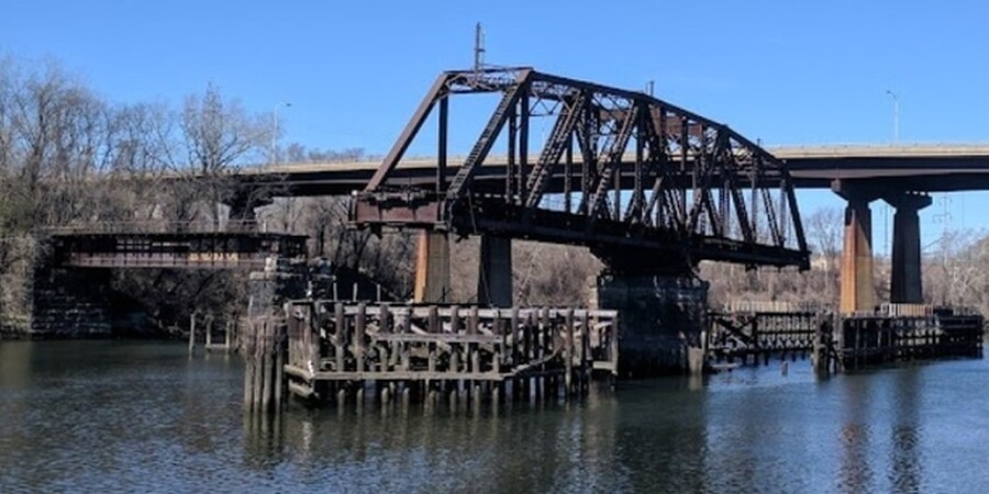 Explore Grays Ferry Crescent Trail Park in Philadelphia