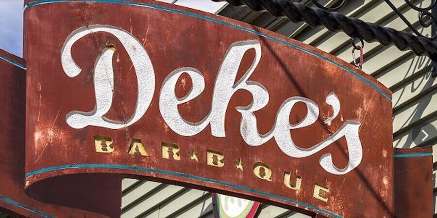  Deke's Bar-B-Que - Phlly's Hottest BBQ Spot